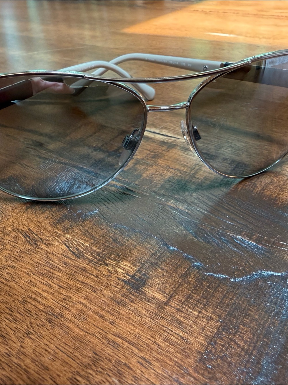 NEW Burberry Aviator Sunglasses with Taupe Gradient - Picture 6 of 12